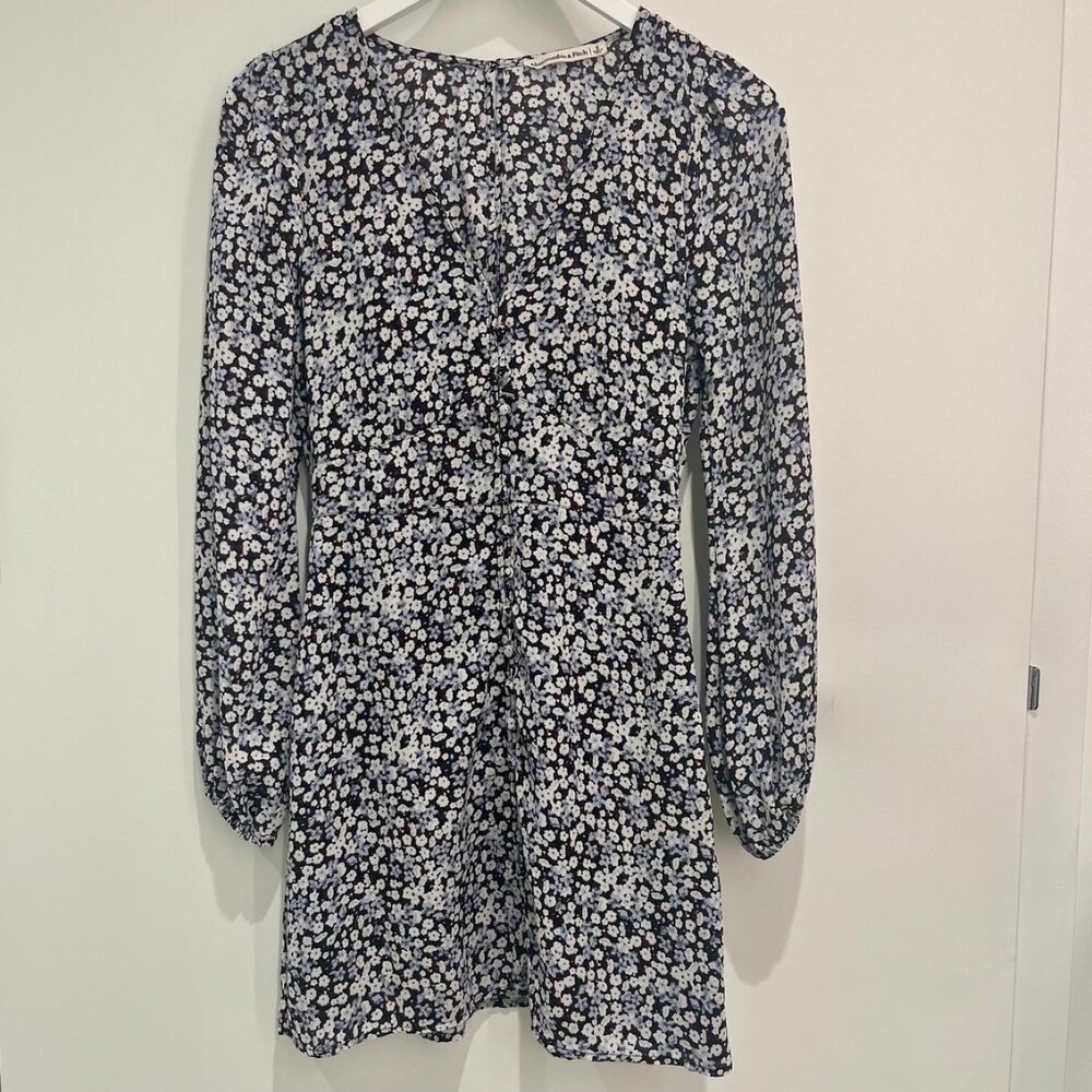 Abercrombie Long-Sleeve Floral V-Neck Mini Dress
